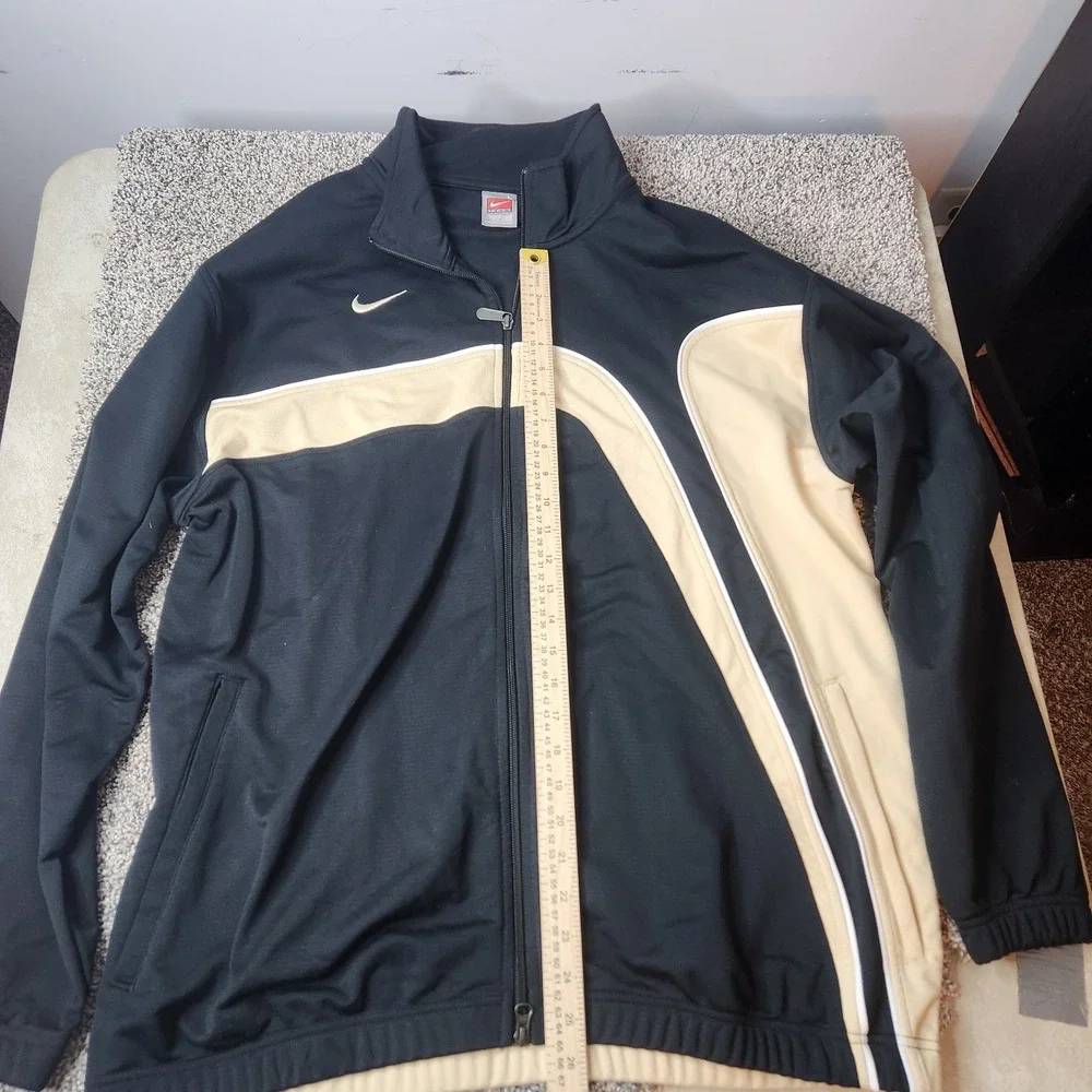 Vintage Nike Label - 